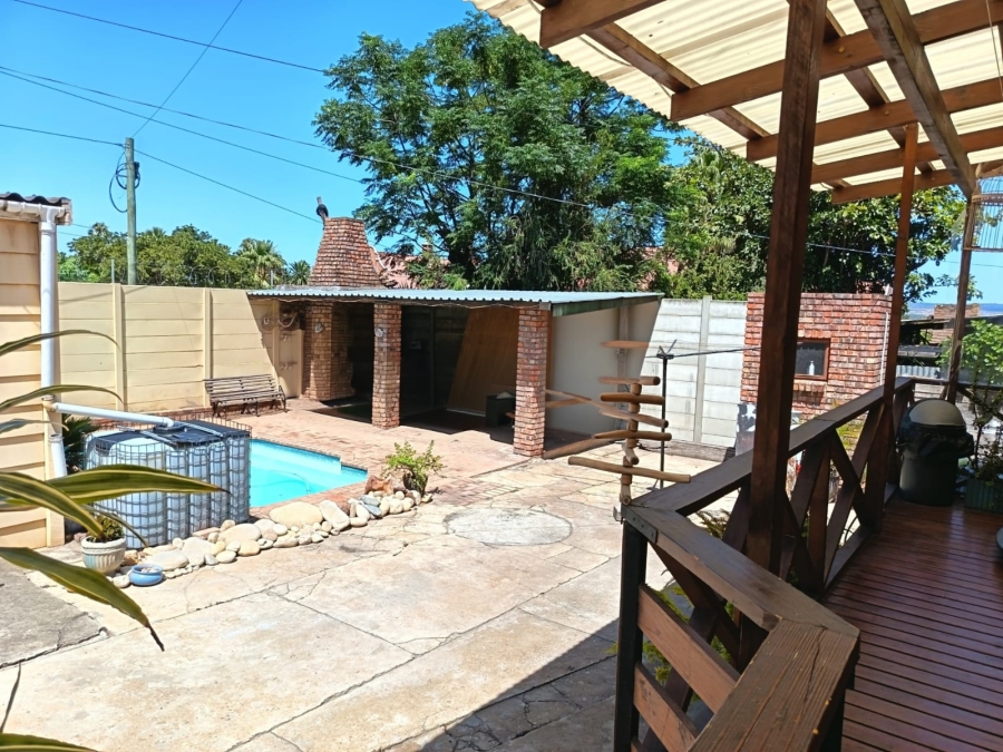 5 Bedroom Property for Sale in College Hill Eastern Cape